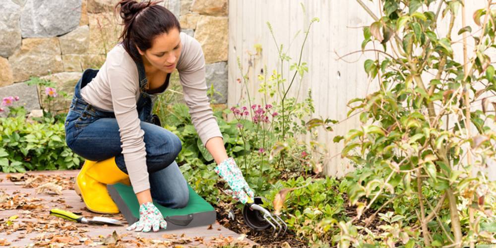 buy gardening kneeling pad